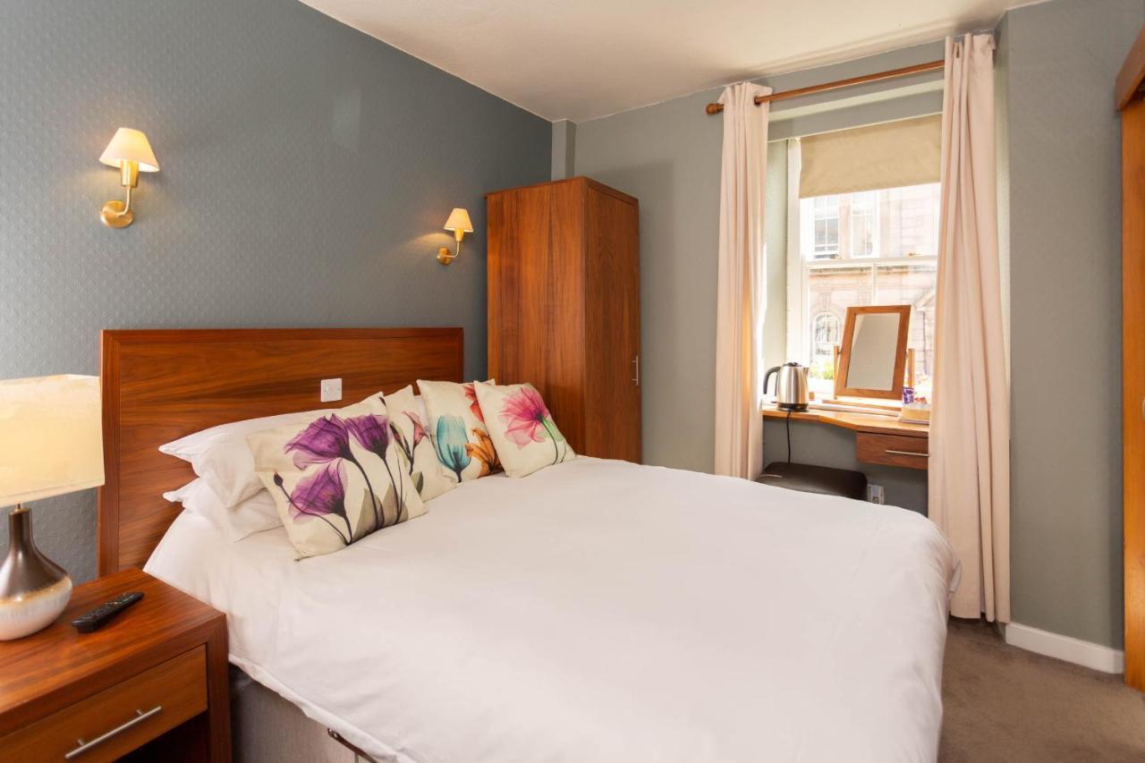 Queens Head Hotel Berwick Upon Tweed Eksteriør billede